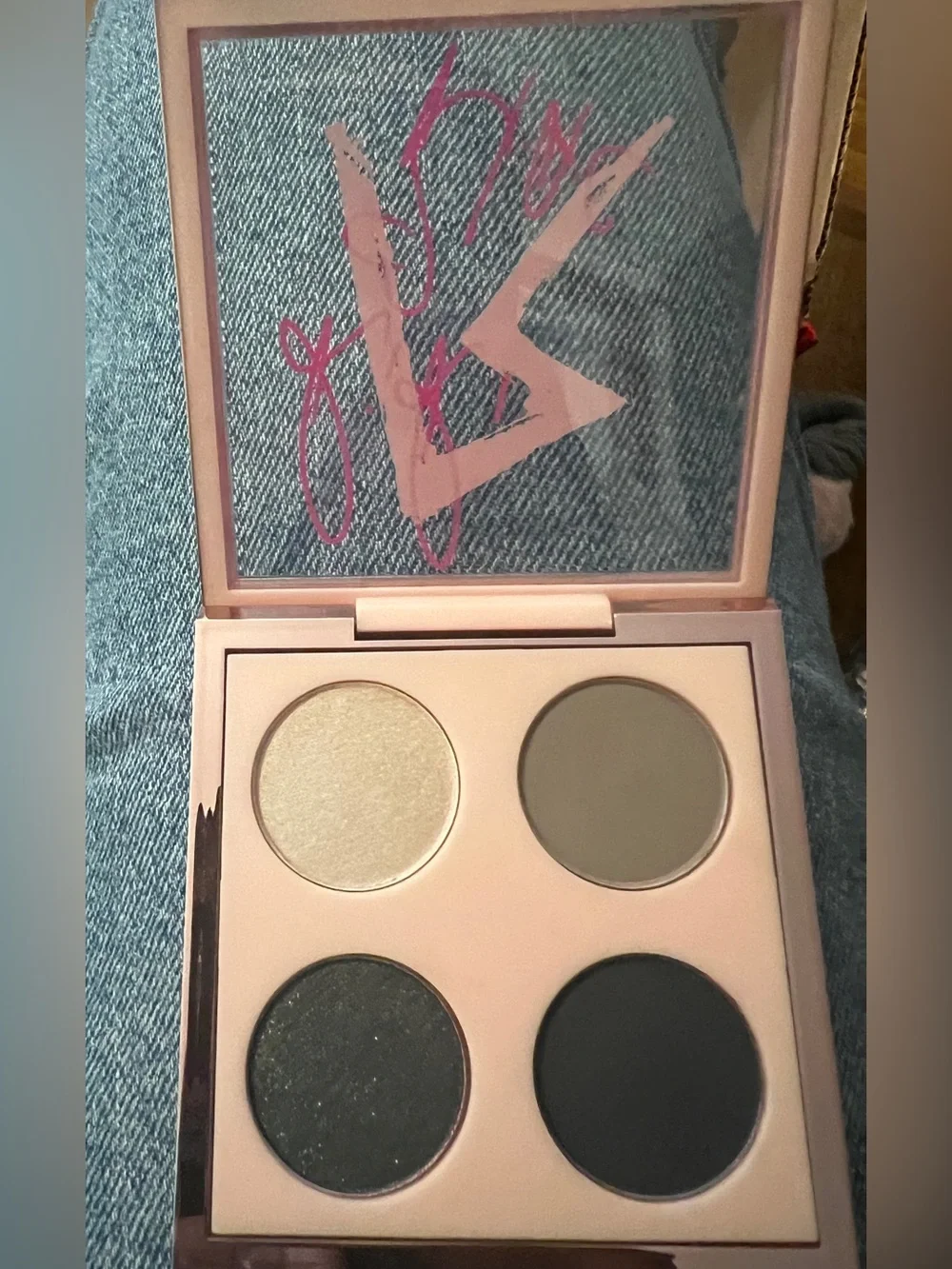RiRi x MAC LE Smoked Cocoa Quad Palette, circa 2013
